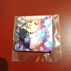 ReawakeR ① ジャケ写 缶バッジ ガチャ LiSA 15ツアー - メルカリ