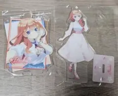 五等分の花嫁 中野五月 セブンイレブン 春服 アクリルスタンド 2種セット