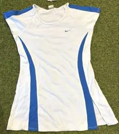 【新品】Nike テニスウェア ライトブルー　タグ付