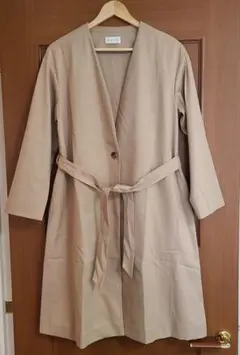 PLST リネンブレンドポリカラーレススプリングコートベージュ　S