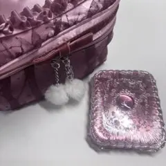 JILLSTUART 2024 クリスマスコフレ アイシャドウ ポーチのサムネイル