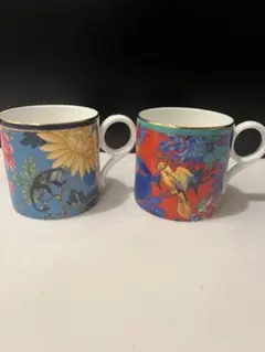 新品】GUCCI(グッチ) ウィンターブルームス 灰皿 専用箱付 匿名配送