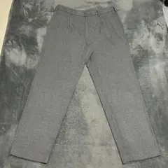 ユニクロ UNIQLO スラックス グレー