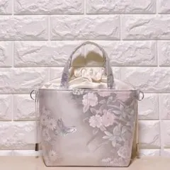 帯リメイク　プラチナ箔　九百錦　花 蝶ラメ模様　あおりポケ　巾着トート ❶