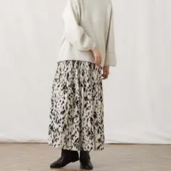 AuieF グレディブリリアン レオパード スカートのサムネイル