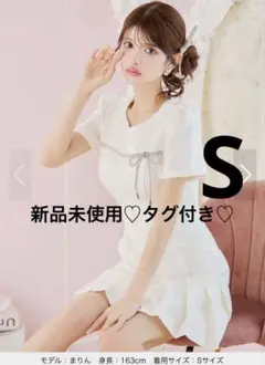 新品♡タグ付き♡大人気♡jewels♡キャバドレス♡ミニドレス♡りぼん♡白♡S♡