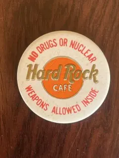 ハードロックカフェ ビンテージ 缶バッチ