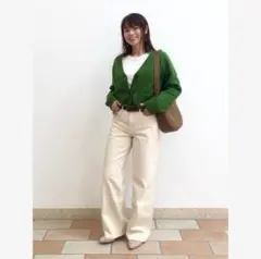 新品タグ付き　ユニクロ　バギー　ジーンズ　ロースウエスト　ワイド　ストレート　綿