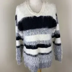 【INGNI】ストライプ Vネック セーター 長袖 サイズM