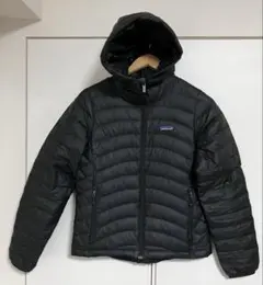 Patagonia パタゴニアのダウンジャケット　XSサイズ/黒/ブラック