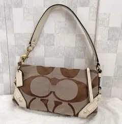 極美品✨コーチ シグネチャーショルダーバッグ アクセサリーポーチ ソーホー