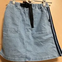 ピンク スカート