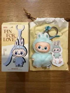 ポップマートTHE MONSTER PIN FOR LOVE イニシャルI
