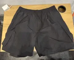 イズネス　ショートパンツのサムネイル