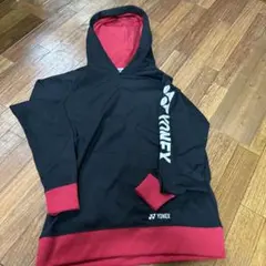 ヨネックス　パーカー　赤黒