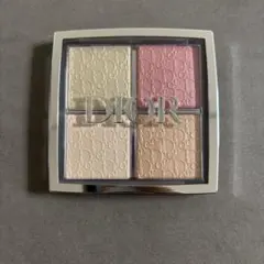 【新品未使用】Dior バックステージ フェイス グロウ パレット 004