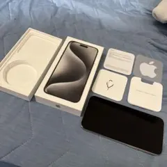 Apple iPhone 15 Pro Max 512GB ホワイトチタニウム