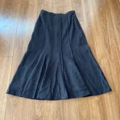 saint joie カシミア混　プリーツロングスカート　未使用のサムネイル