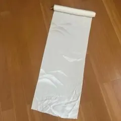 正絹　生地　ハギレ　着物のハギレ　着物生地　リメイク材料　オフ白