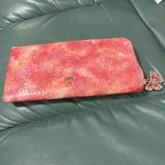 ANNA SUI 長財布 ラウンドファスナー バタフライチャーム❤️激かわ❤️