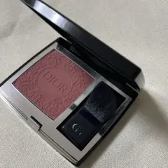 【限定色】ディオールスキン ルージュ ブラッシュ 621