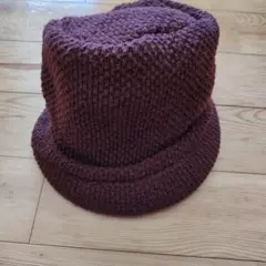 ダークブラウン ニット帽 つば付き スキー スケート 雪遊び ウインタースポーツ