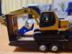 KOMATSU PC14R ミニショベル ミニチュア1/32〘絶版品〙 - メルカリ