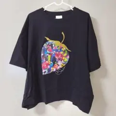 新品　タグ付き　ScoLar　花柄アートイチゴプリントプルオーバー　ブラックのサムネイル