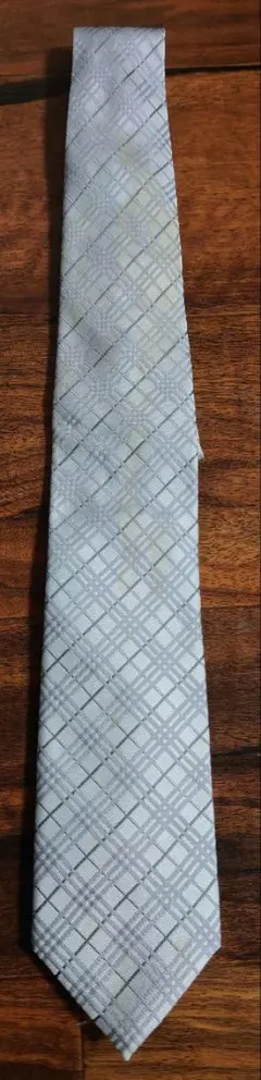【シミあり】ブラックレーベルクレストブリッジ ネクタイ シルバー ノバチェック