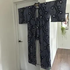 深*ん様 浴衣 有松鳴海絞り 綿100%(華やかな蝶々柄) 深*ん様 浴衣 有松鳴海絞り 綿100%(華やかな蝶々柄) - メルカリ