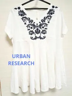URBAN RESEARCH 　Vネックエアリーコットンブラウス　サニーレーベル