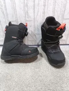 Item thumbnail for item 8ef236a7-62a5-4232-90b3-f11812938a80