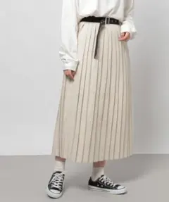 【最終お値下げ！】ページボーイ　スエードプリーツスカート　美品