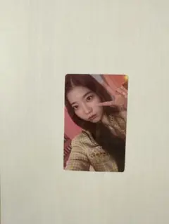 LE SSERAFIM ルセラフィム カズハ ソロジャケ トレカ