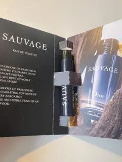 新品 Dior Sauvageソバージュサンプル3種類とミニ巾着袋とカード