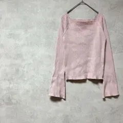 グレイル　スクエアネックリブニットトップス　ピンク　長袖　フレアスリーブ　秋冬