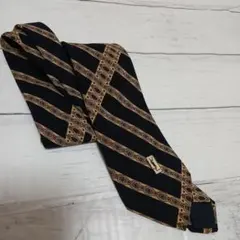 Item thumbnail for item d47f63c8-c64b-461d-9589-0db10483ca3e