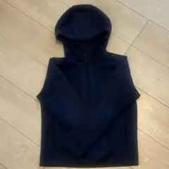 ユニクロ　キッズパーカー140