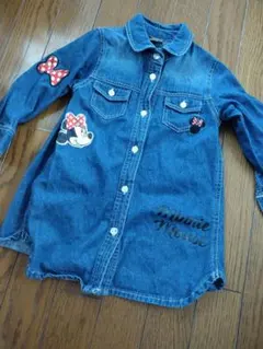 BABYDOLLミニーマウスワッペン＆刺繍長袖デニムシャツワンピ１００サイズ美品
