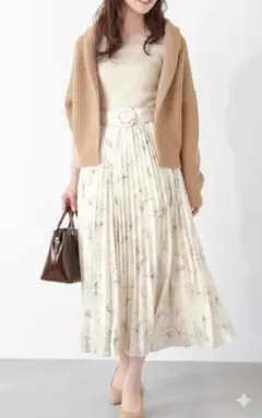 未使用タグ付 フラワープリーツニットドッキングワンピース 定価¥17,930