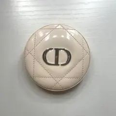 ディオールスキン フォーエヴァー クチュール ルミナイザー06コーラル グロウ