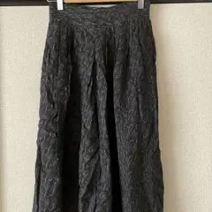 ペイズリー柄 黒 フレアロングスカート