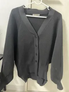 ブラック カーディガン