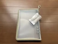 新品未使用　6リングファイル A5サイズ ジッパー付き ベージュ