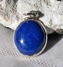 ラピスラズリ・オーバル・カボション・シルバーペンダント84