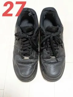 NIKE AIR FORCE 1 ブラック スニーカー