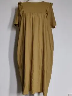 MAKA フリル付き半袖ワンピース