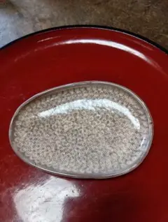 森里陶楽２代目作　京三島　三島手印花文　鮑型皿