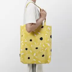 未使用 IKEA エフテルトレーダ バッグ イエロー　トートバッグ　エコバッグのサムネイル