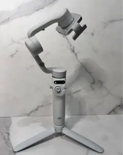 DJI Osmo Mobile 6 中古美品 Yahoo!オークション -「osmo mobile 6」の落札相場・落札価格